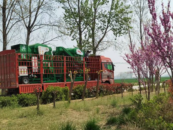 發(fā)貨現(xiàn)場 發(fā)貨現(xiàn)場